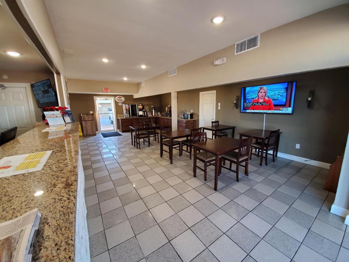מלון Super 8 By Wyndham Abilene North מראה חיצוני תמונה